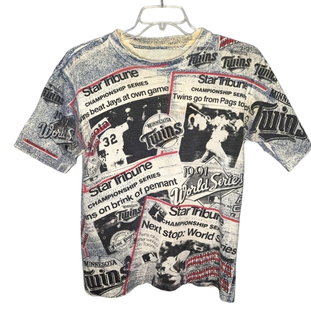 Vintage 1991 MLB Newspaper World Series Minnesota Twins Mens Tshirt Size Large
